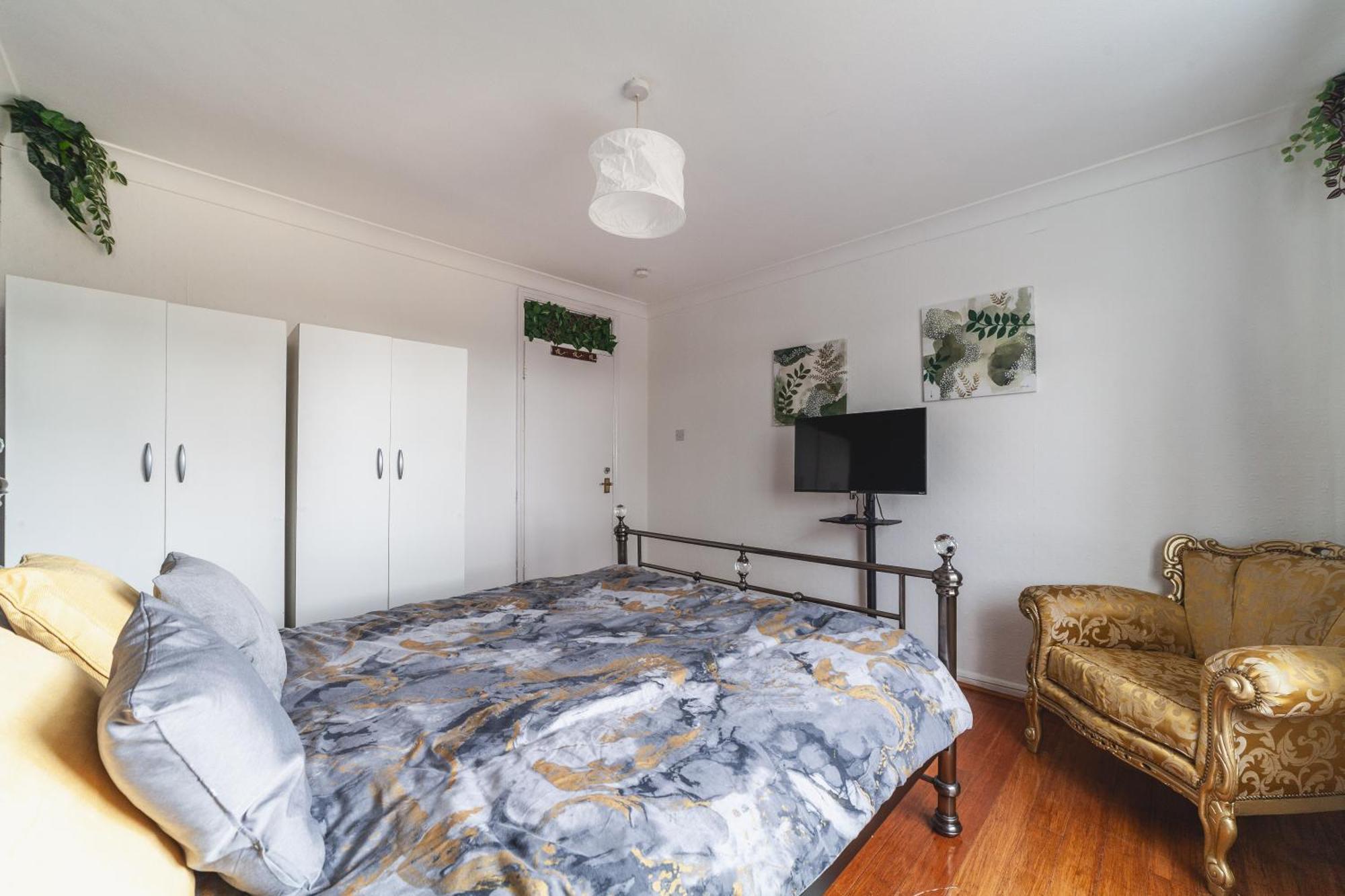 Charles Apartment London